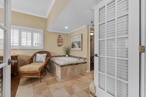 san-remo-redington-shores-fl-unit-607-18